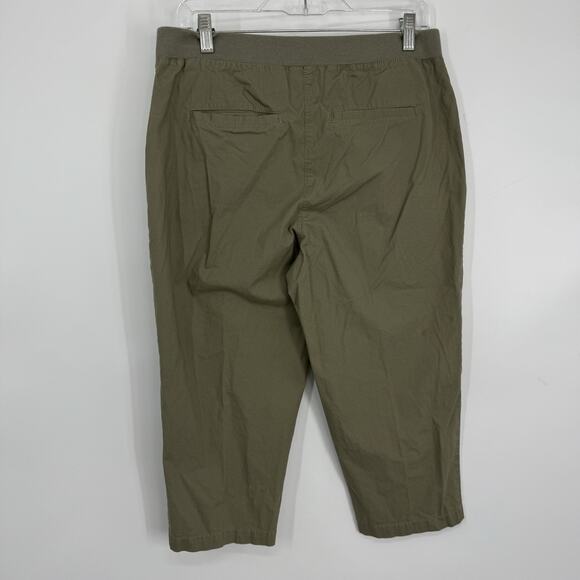 Chicos 0.5 size Small Fitigues Christa Straight Leg Capri Crop Pants Olive Green - Picture 5 of 9